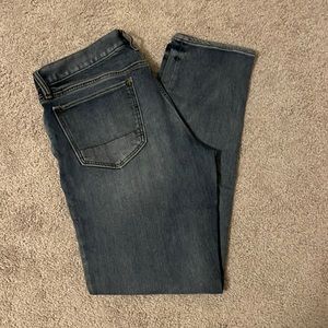 Men’s Banana Republic, Travel Jean, slim fit, size 32x31